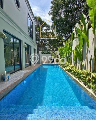 Rumah Mewah LB 200m2 Siap Huni Desain Elegan di Pondok Indah, Jakarta Selatan Rumah Mewah LB 200m2 Siap Huni Desain Elegan di Pondok Indah, Jakarta Selatan