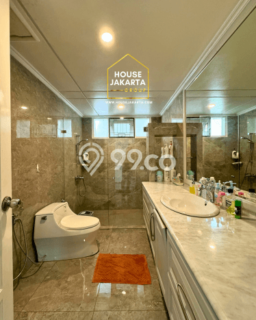 Siap Huni Rumah Mewah 5 Kamar di Menteng Dekat ke Mana Saja Siap Huni Rumah Mewah 5 Kamar di Menteng Dekat ke Mana Saja