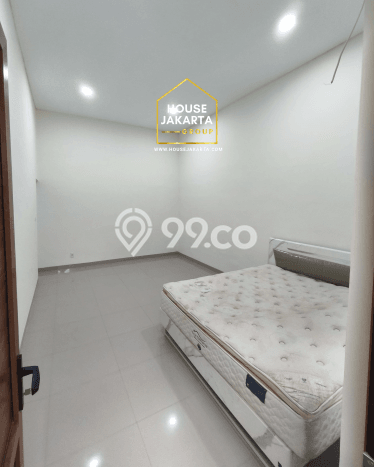 Jual Rumah Luas Elegan Dengan View Eksklusif di Bendungan Hilir, Jakarta Pusat Jual Rumah Luas Elegan Dengan View Eksklusif di Bendungan Hilir, Jakarta Pusat