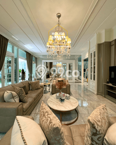 Siap Huni Rumah Mewah 5 Kamar di Menteng Dekat ke Mana Saja Siap Huni Rumah Mewah 5 Kamar di Menteng Dekat ke Mana Saja