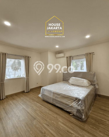 Ready to Use! Premium House LT 755m2 Desain Modern di Pondok Indah Ready to Use! Premium House LT 755m2 Desain Modern di Pondok Indah