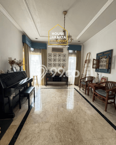 Rumah Elit Modern Tanpa Renovasi di Cipete Jakarta Selatan Rumah Elit Modern Tanpa Renovasi di Cipete Jakarta Selatan