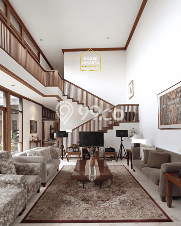 Hunian Mewah LB 600m2 Siap Huni Desain Elegan di Dago, Bandung Hunian Mewah LB 600m2 Siap Huni Desain Elegan di Dago, Bandung