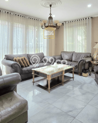 Rumah Elit Modern Tanpa Renovasi di Pondok Indah Jakarta Selatan Rumah Elit Modern Tanpa Renovasi di Pondok Indah Jakarta Selatan