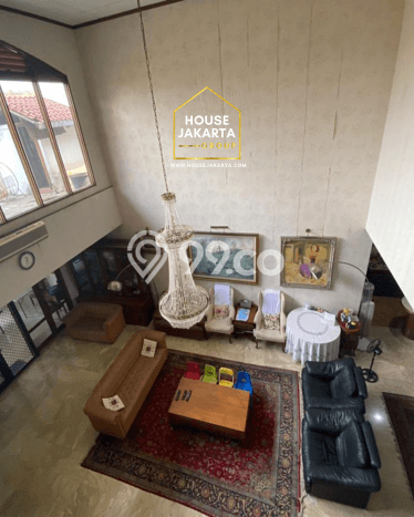 Siap Huni Hunian Elit 6 Kamar di Kebon Jeruk Dekat ke Mana Pun Siap Huni Hunian Elit 6 Kamar di Kebon Jeruk Dekat ke Mana Pun