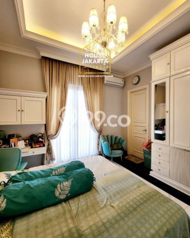 Hunian Mewah LB 900m2 Siap Huni Desain Elegan di Pondok Indah, Jakarta Selatan Hunian Mewah LB 900m2 Siap Huni Desain Elegan di Pondok Indah, Jakarta Selatan