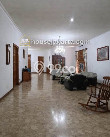 Hunian Mewah Dijual LT 723m2 di Menteng, Jakarta Pusat Hunian Mewah Dijual LT 723m2 di Menteng, Jakarta Pusat