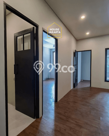 Unit Komersial Dijual di Kebayoran Baru Jakarta Selatan Luas Bangunan 300m2 Unit Komersial Dijual di Kebayoran Baru Jakarta Selatan Luas Bangunan 300m2