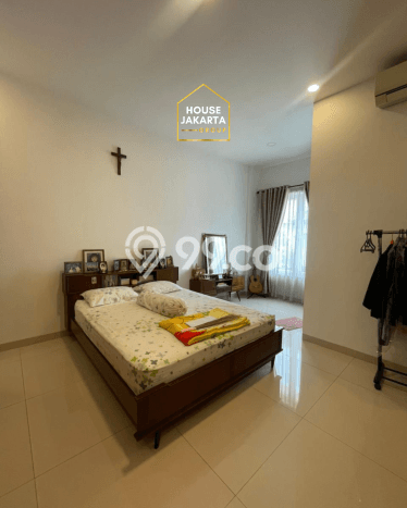 Rumah Eksklusif Dijual LT 270m2 di Pancoran, Jakarta Selatan Rumah Eksklusif Dijual LT 270m2 di Pancoran, Jakarta Selatan