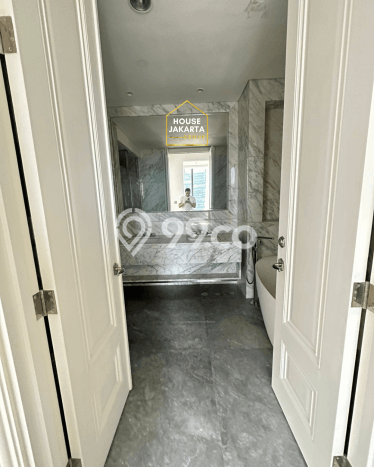 Apartemen Kawasan , 3 KM, Luas 351m2m² Apartemen Kawasan , 3 KM, Luas 351m2m²