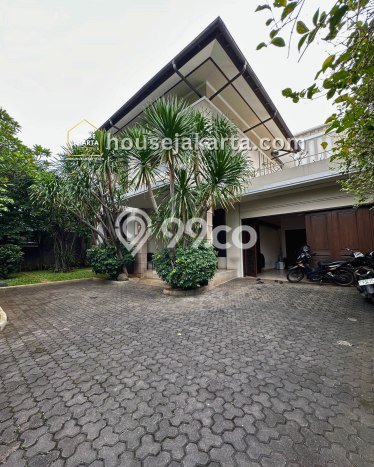 Rumah Mewah LB 434m2 Siap Pakai Desain Elegan di Mampang, Jakarta Selatan Rumah Mewah LB 434m2 Siap Pakai Desain Elegan di Mampang, Jakarta Selatan