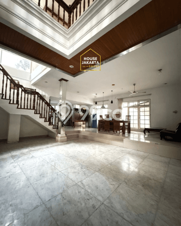 Hunian Elit LB 1672m2 Siap Pakai Desain Elegan di Bangka, Jakarta Selatan Hunian Elit LB 1672m2 Siap Pakai Desain Elegan di Bangka, Jakarta Selatan