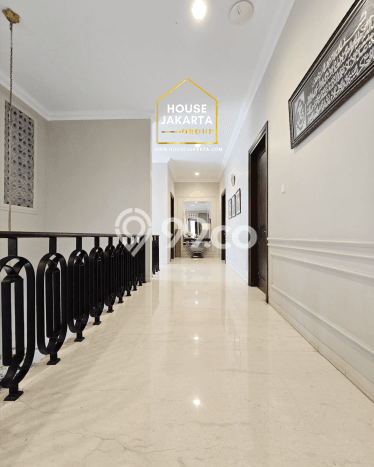 Dijual Rumah Mewah Elegan Dengan View Cantik di Panglima Polim, Jakarta Selatan Dijual Rumah Mewah Elegan Dengan View Cantik di Panglima Polim, Jakarta Selatan