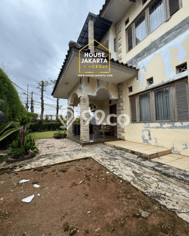 Rumah Elit Modern Tanpa Renovasi di Cipete Jakarta Selatan Rumah Elit Modern Tanpa Renovasi di Cipete Jakarta Selatan