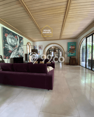 Rumah Luxury Modern Tanpa Renovasi di Pondok Indah Jakarta Selatan Rumah Luxury Modern Tanpa Renovasi di Pondok Indah Jakarta Selatan