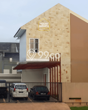 Hunian Mewah Dijual LT 300m2 di Ciputat, Tangerang Selatan Hunian Mewah Dijual LT 300m2 di Ciputat, Tangerang Selatan