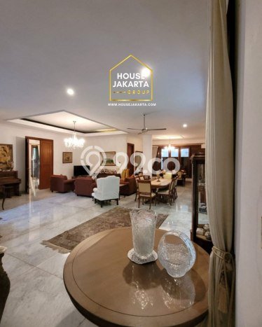 Dijual Rumah Premium dengan Fasilitas Sekitar Lengkap di Kebayoran Baru, Jakarta Selatan Dijual Rumah Premium dengan Fasilitas Sekitar Lengkap di Kebayoran Baru, Jakarta Selatan