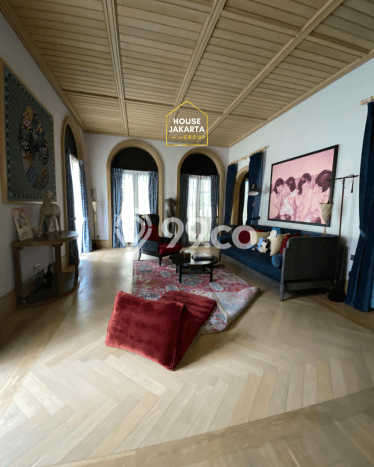 Rumah Luxury Modern Tanpa Renovasi di Pondok Indah Jakarta Selatan Rumah Luxury Modern Tanpa Renovasi di Pondok Indah Jakarta Selatan