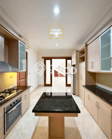 Jual Rumah Mewah Elegan Dengan View Cantik di Antasari, Jakarta Selatan Jual Rumah Mewah Elegan Dengan View Cantik di Antasari, Jakarta Selatan