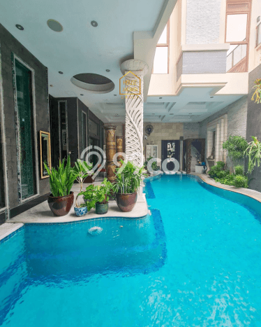 Dijual Rumah Luas Elegan Dengan View Eksklusif di Pondok Indah, Jakarta Selatan Dijual Rumah Luas Elegan Dengan View Eksklusif di Pondok Indah, Jakarta Selatan