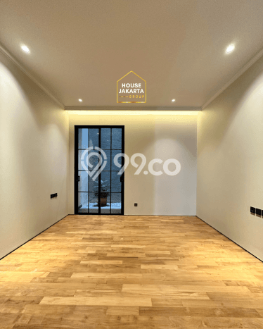 Rumah Mewah LB 810m2 Siap Huni Desain Elegan di Senopati, Jakarta Selatan Rumah Mewah LB 810m2 Siap Huni Desain Elegan di Senopati, Jakarta Selatan