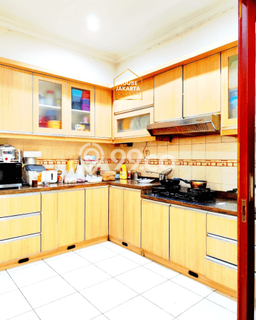 Rumah Elit Modern Tanpa Renovasi di Ciganjur Jakarta Selatan Rumah Elit Modern Tanpa Renovasi di Ciganjur Jakarta Selatan