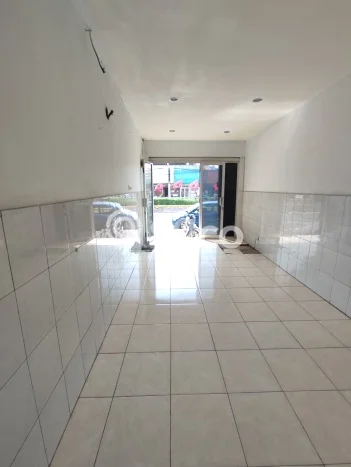 PRIME LOCATION! Ruko di Otista, Luas 100m2m², Kawasan Komersial, Posisi Strategis PRIME LOCATION! Ruko di Otista, Luas 100m2m², Kawasan Komersial, Posisi Strategis