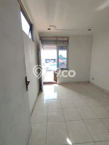 PRIME LOCATION! Ruko di Otista, Luas 100m2m², Kawasan Komersial, Posisi Strategis PRIME LOCATION! Ruko di Otista, Luas 100m2m², Kawasan Komersial, Posisi Strategis