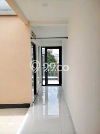 Dijual Rumah Luas Elegan Dengan View Cantik di Singgasana, Bandung Dijual Rumah Luas Elegan Dengan View Cantik di Singgasana, Bandung