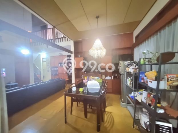 Rumah Modern 5 KT di Buah Batu Bandung Semi Furnished Rumah Modern 5 KT di Buah Batu Bandung Semi Furnished