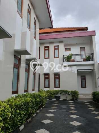 Rumah Cantik Siap Huni Di Denpasar Utara Luas 455m2 Aman Rumah Cantik Siap Huni Di Denpasar Utara Luas 455m2 Aman