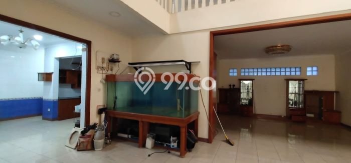 Hunian Elit LB 300m2 Siap Pakai Desain Elegan di Moch Toha, Bandung Hunian Elit LB 300m2 Siap Pakai Desain Elegan di Moch Toha, Bandung