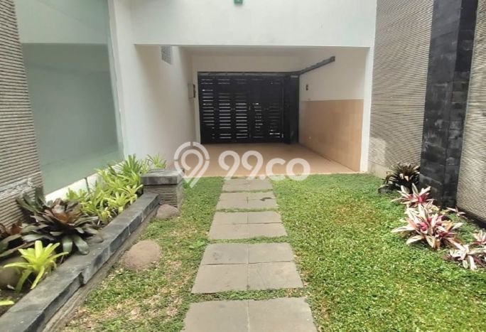 Rumah Luxury Modern Tanpa Renovasi di Pasteur Bandung Rumah Luxury Modern Tanpa Renovasi di Pasteur Bandung