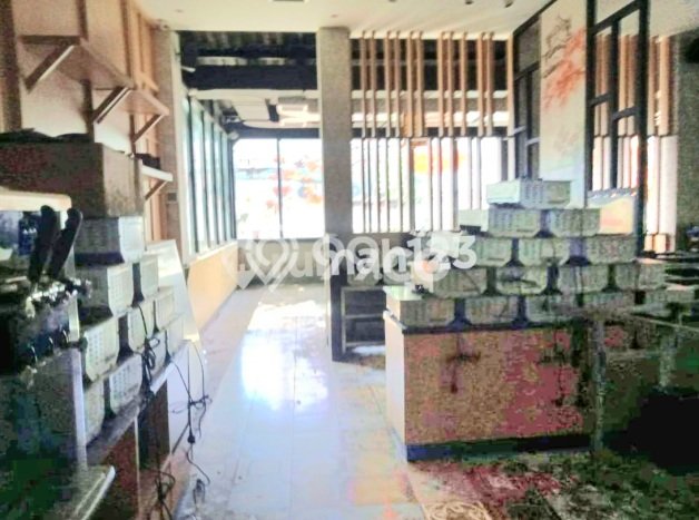 Rumah Elit Modern Siap Huni di Diponegoro Bandung Rumah Elit Modern Siap Huni di Diponegoro Bandung