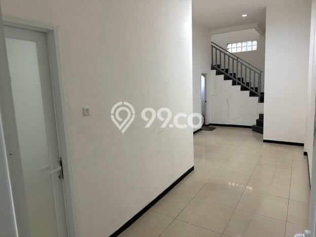 Unit Ruko Dijual di Lengkong Bandung Luas Bangunan 280m2 Unit Ruko Dijual di Lengkong Bandung Luas Bangunan 280m2