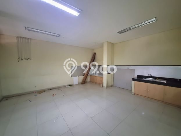 Disewakan Ruko di Pusat Kota Bandung Ramai Strategis Disewakan Ruko di Pusat Kota Bandung Ramai Strategis