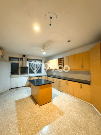Dijual Rumah Luas Megah Dengan View Cantik di Kemang, Jakarta Selatan Dijual Rumah Luas Megah Dengan View Cantik di Kemang, Jakarta Selatan