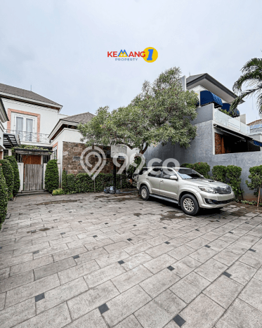 Rumah Elit LB 600m2 Siap Huni Desain Elegan di Kemang, Jakarta Selatan Rumah Elit LB 600m2 Siap Huni Desain Elegan di Kemang, Jakarta Selatan