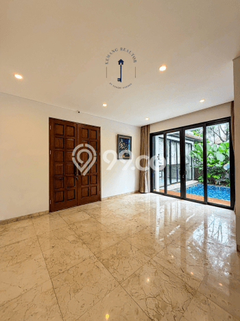 Rumah Elit LB 450m2 Siap Pakai Desain Elegan di Kemang, Jakarta Selatan Rumah Elit LB 450m2 Siap Pakai Desain Elegan di Kemang, Jakarta Selatan