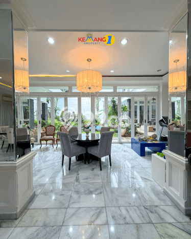 Rumah Luxury Modern Tanpa Renovasi di Kemang Jakarta Selatan Rumah Luxury Modern Tanpa Renovasi di Kemang Jakarta Selatan