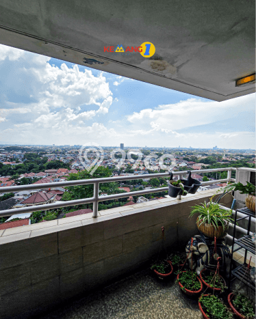 Apartemen Terawat Dijual di Jakarta Selatan Spesifikasi 3 KT, 2 KM Apartemen Terawat Dijual di Jakarta Selatan Spesifikasi 3 KT, 2 KM