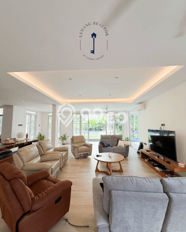 Jual Rumah Mewah Megah Dengan View Eksklusif di Kemang, Jakarta Selatan Jual Rumah Mewah Megah Dengan View Eksklusif di Kemang, Jakarta Selatan