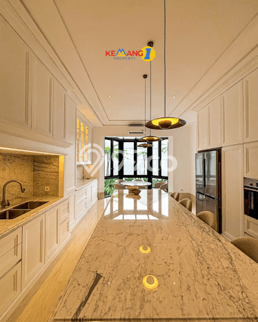 Rumah Elit Modern Tanpa Renovasi di Kemang Jakarta Selatan Rumah Elit Modern Tanpa Renovasi di Kemang Jakarta Selatan