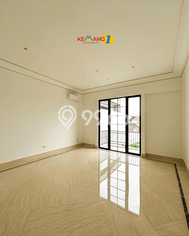 Rumah Elit Modern Tanpa Renovasi di Kemang Jakarta Selatan Rumah Elit Modern Tanpa Renovasi di Kemang Jakarta Selatan