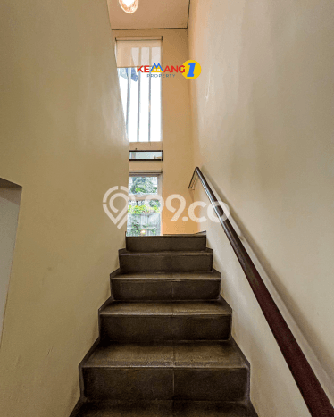 Hunian Elit LB 450m2 Siap Pakai Desain Elegan di Cipete, Jakarta Selatan Hunian Elit LB 450m2 Siap Pakai Desain Elegan di Cipete, Jakarta Selatan