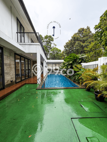 Rumah Elit LB 450m2 Siap Pakai Desain Elegan di Kemang, Jakarta Selatan Rumah Elit LB 450m2 Siap Pakai Desain Elegan di Kemang, Jakarta Selatan