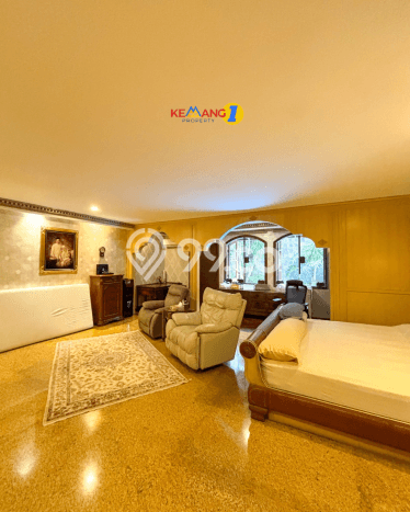 Ready to Use! Premium House LT 1000m2 Desain Modern di Kemang Ready to Use! Premium House LT 1000m2 Desain Modern di Kemang