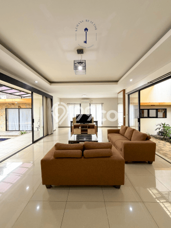 Hot Offer Hunian Mewah Ideal dan Luas di Jagakarsa, Jakarta Selatan Hot Offer Hunian Mewah Ideal dan Luas di Jagakarsa, Jakarta Selatan