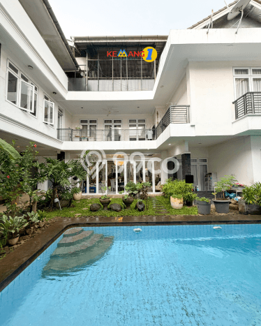 Rumah Luxury Modern Tanpa Renovasi di Kemang Jakarta Selatan Rumah Luxury Modern Tanpa Renovasi di Kemang Jakarta Selatan