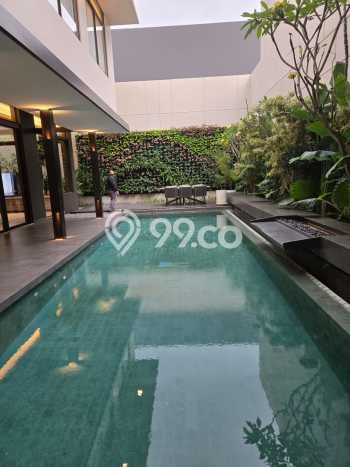 Rumah Nyaman untuk Keluarga area - LT 336m2m² Rumah Nyaman untuk Keluarga area - LT 336m2m²